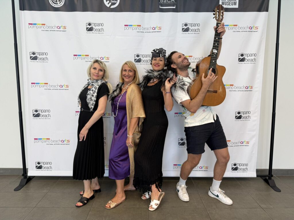 Miami Muse Theatre в гостях у Театра на крыше. Музыкальный спектакль "Струны серебряного века".