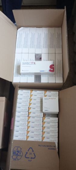 With our donors help we were able to buy medical supplies in Slovakia and deliver it to a hospital in Khmelnitsky where wounded soldiers are being treated.