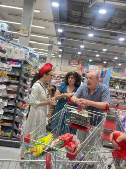 Tveria. Shabbat preparation.